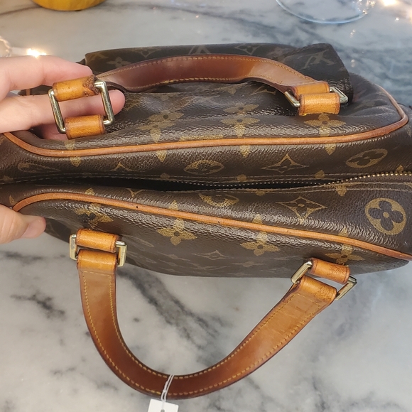 LOUIS VUITTON EXCENTRI CITE HANDBAG - Picture 7 of 14